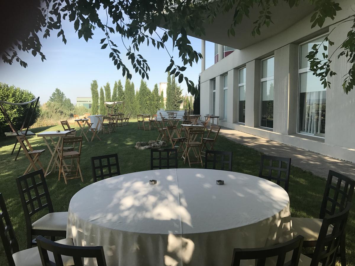 Hotel Sekia Ejea De Los Caballeros Εξωτερικό φωτογραφία